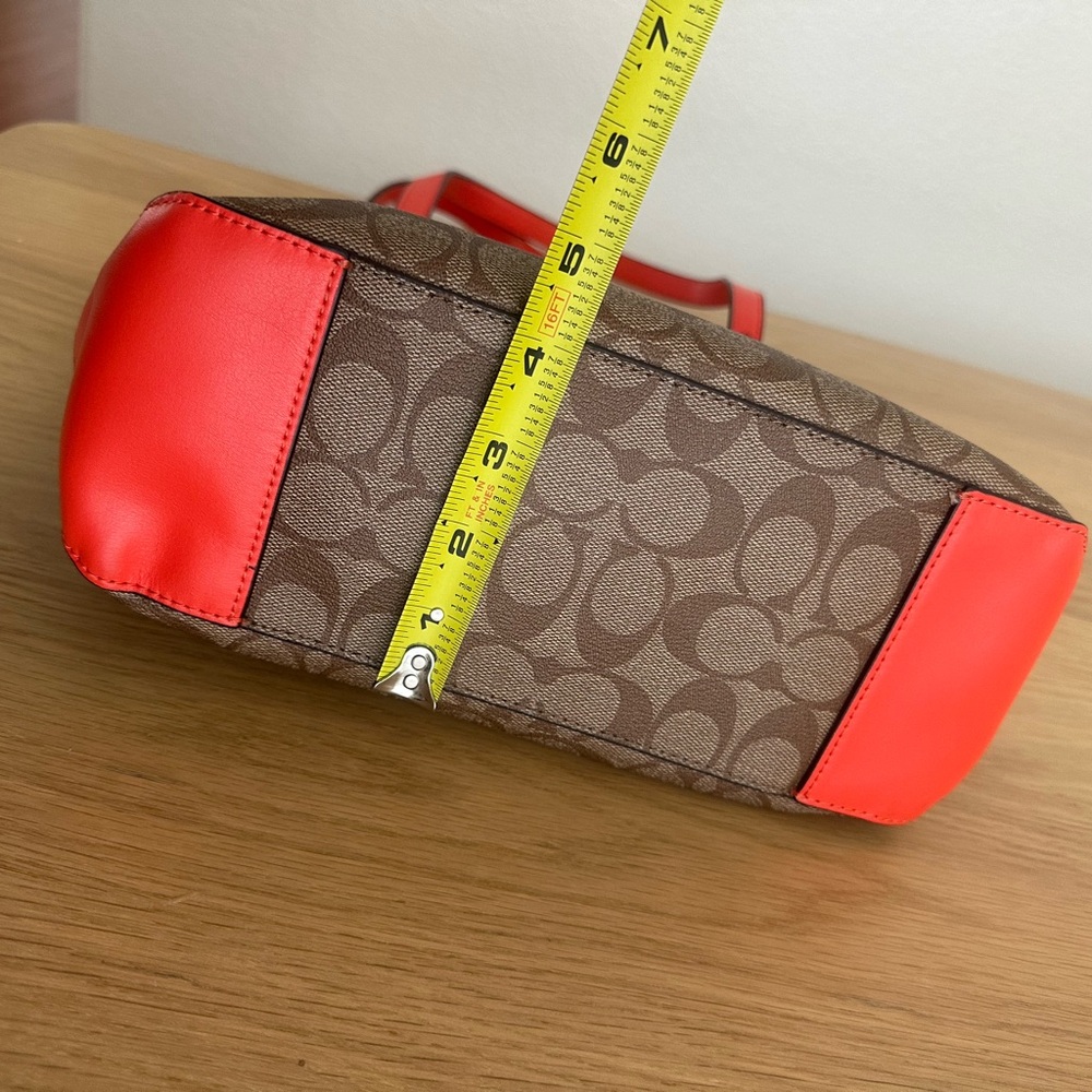 Coach zippy tote bag - Picture 6 of 12